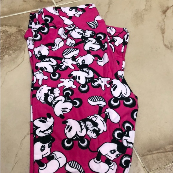 Lularoe Disney one size - Picture 1 of 1